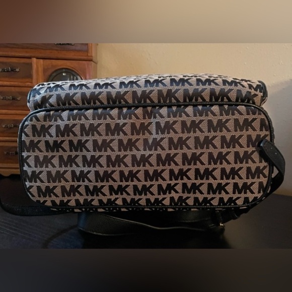 Michael Kors Black Jaquard Signature Canvas with Leather Straps Abbey Backpack